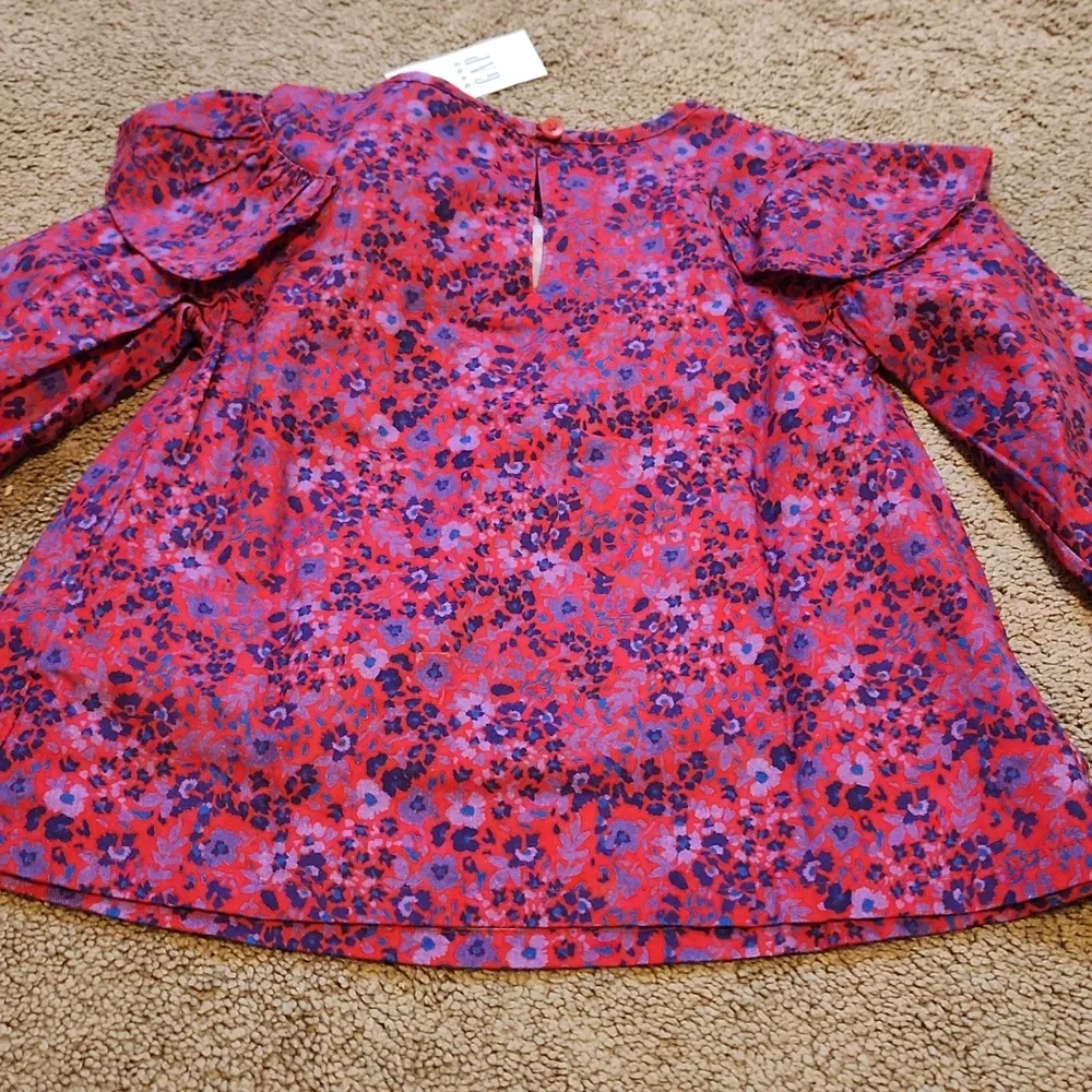 GAP nwt size